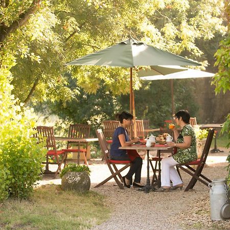 Logis Auberge De La Riviere Les Velluire-sur-Vendee Экстерьер фото