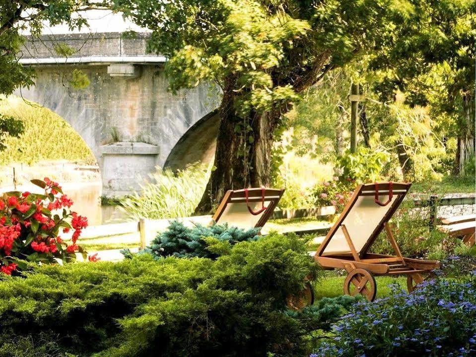 Logis Auberge De La Riviere Les Velluire-sur-Vendee Экстерьер фото